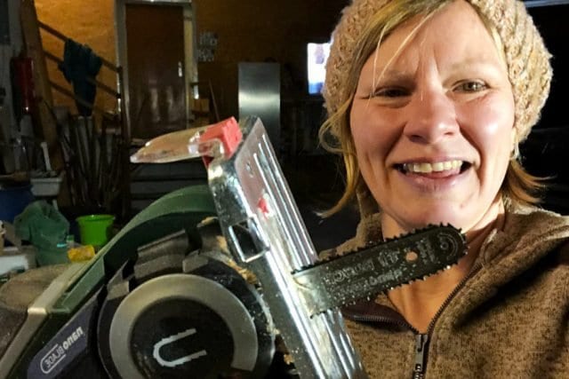 Unboxing der Bosch AdvancedCut 50 Nanoblade Säge – S2🌍E08 [Video]